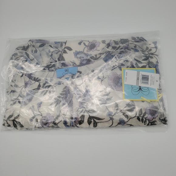 CeCe Bloomsbury Chiffon Ruffled Blouse, Plus 1X - Picture 4 of 6